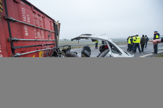 Tragiczny wypadek koło Włocławka na autostradzie A1. 5 osób nie żyje
