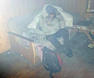 Zadzwonił i wyszeptał: za chwilę umrę. 40-letni Grzegorz zamarzał w opuszczonej szopie