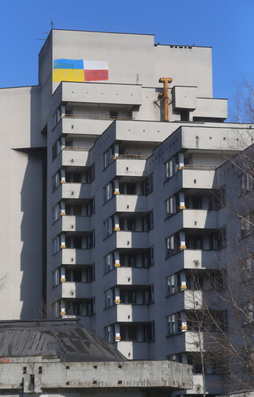 Komornik zajmie „szpiegowo”. Miasto przejmuje bloki przy Sobieskiego 100