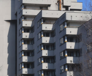 Komornik zajmie „szpiegowo”. Miasto przejmuje bloki przy Sobieskiego 100