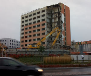 Olsztyn. Rozbiórka hotelu widmo