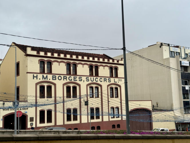 Winiarnia H.M. Borges w Funchal