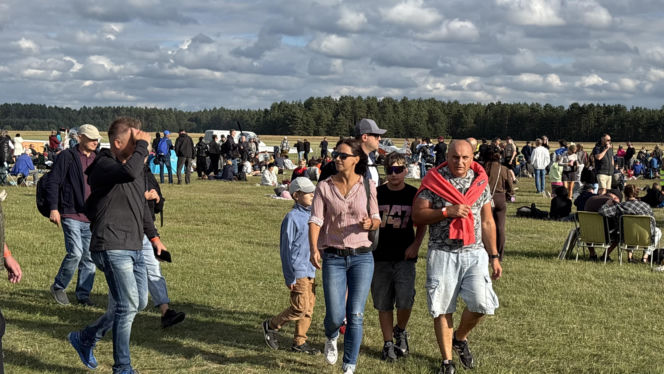 12. Rodzinny Piknik Lotniczy w Gryźlinach