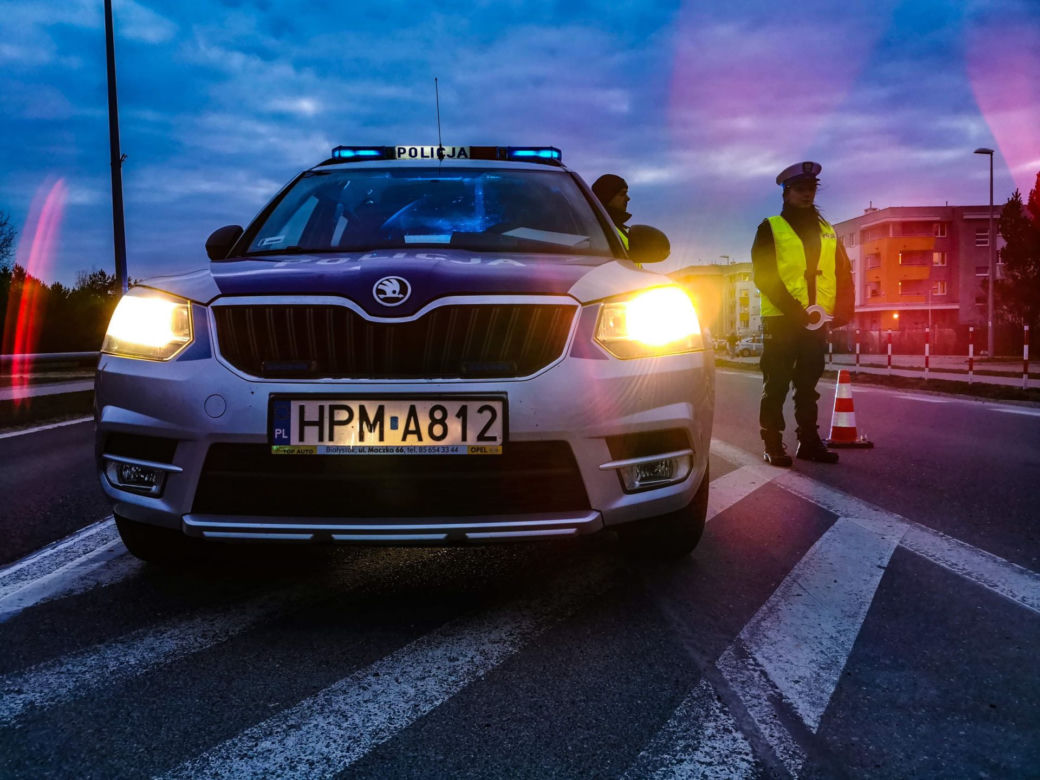 Woj. podlaskie. Sypią się mandaty! Policjanci sprawdzają czy Podlasianie stosują się do ograniczeń