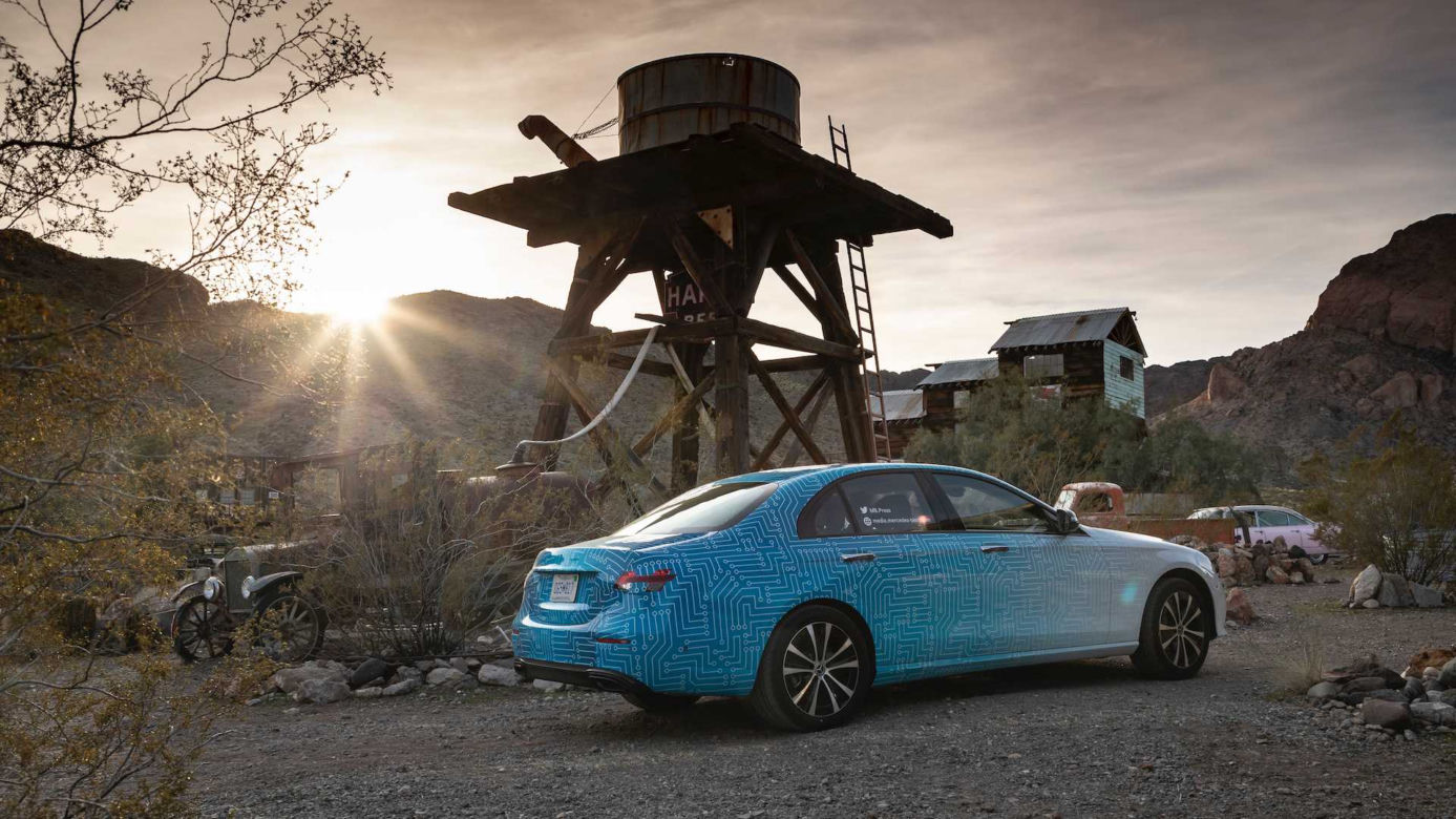 Zamaskowany Mercedes-Benz Klasy E (2020) po facelitingu