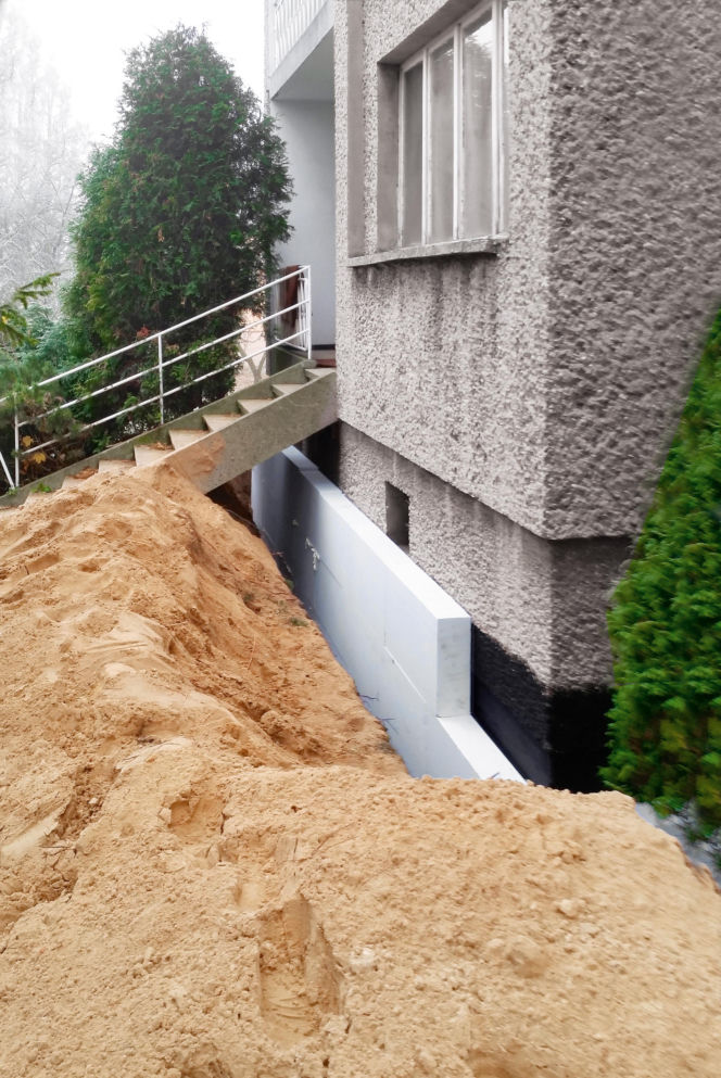 Remont kostki z lat 70.