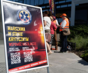 Referendum przeciw Trzaskowskiemu ruszyło. Jedni podpisują, inni mówią: „To kompletna bzdura”