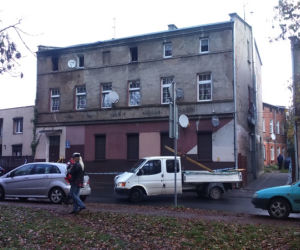 Pożar w Inowrocławiu. Zginęły matka i córki - relacja z miejsca zdarzenia