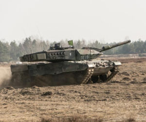 Pancerna pięść na defiladzie 2026. Od Leopardów 2 do K2 i Abramsów