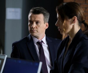 M jak miłość, odcinek 1896. Martyna (Magdalena Turczeniewicz), Jakub (Krzysztof Kwiatkowski)