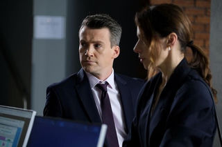 M jak miłość, odcinek 1896. Martyna (Magdalena Turczeniewicz), Jakub (Krzysztof Kwiatkowski)