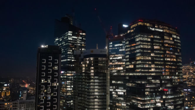 W centrum Warszawy trwa budowa Skylinera II