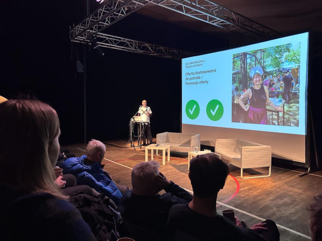 Plan Szczególny do Planu Ogólnego. Wydarzenie w Komunie Warszawa