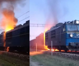 Kłęby dymu i wielki ogień. Pożar pociągu pod Warszawą