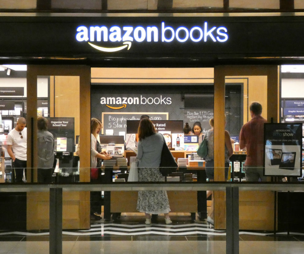 Bezos ma 204,6 miliardów dolarów
