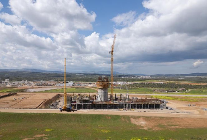 Budowa nowego lotniska na Krecie w Kastelli