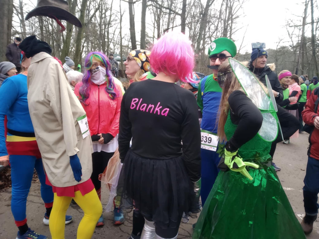40. Bieg Sylwestrowy w Łodzi. Wśród uczestników był Batman, Obelix i szeryf bez głowy