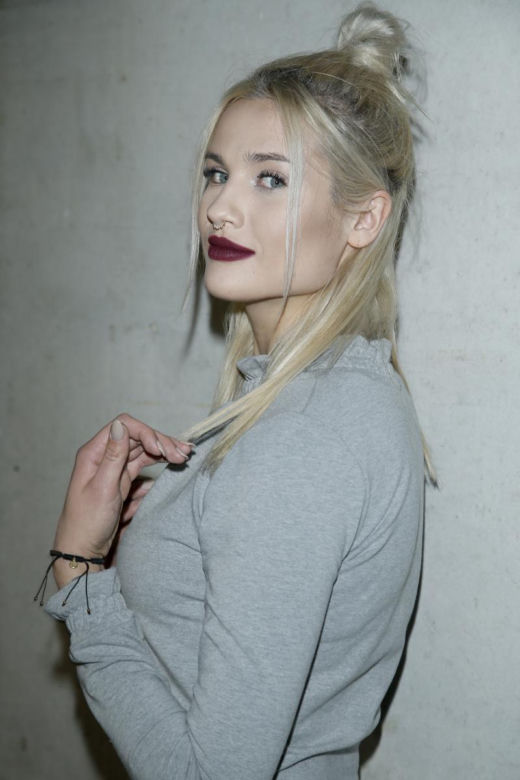 Karolina Gilon na początku kariery