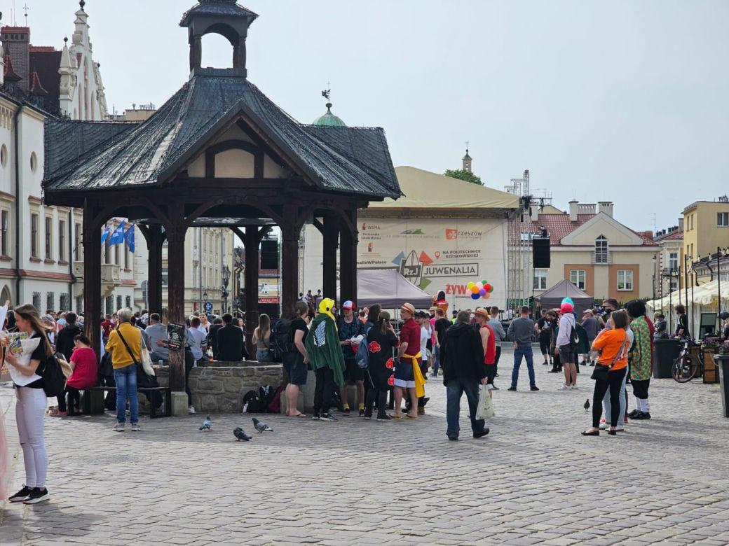 Rzeszowskie Juwenalia 2024. Barwny korowód studentów
