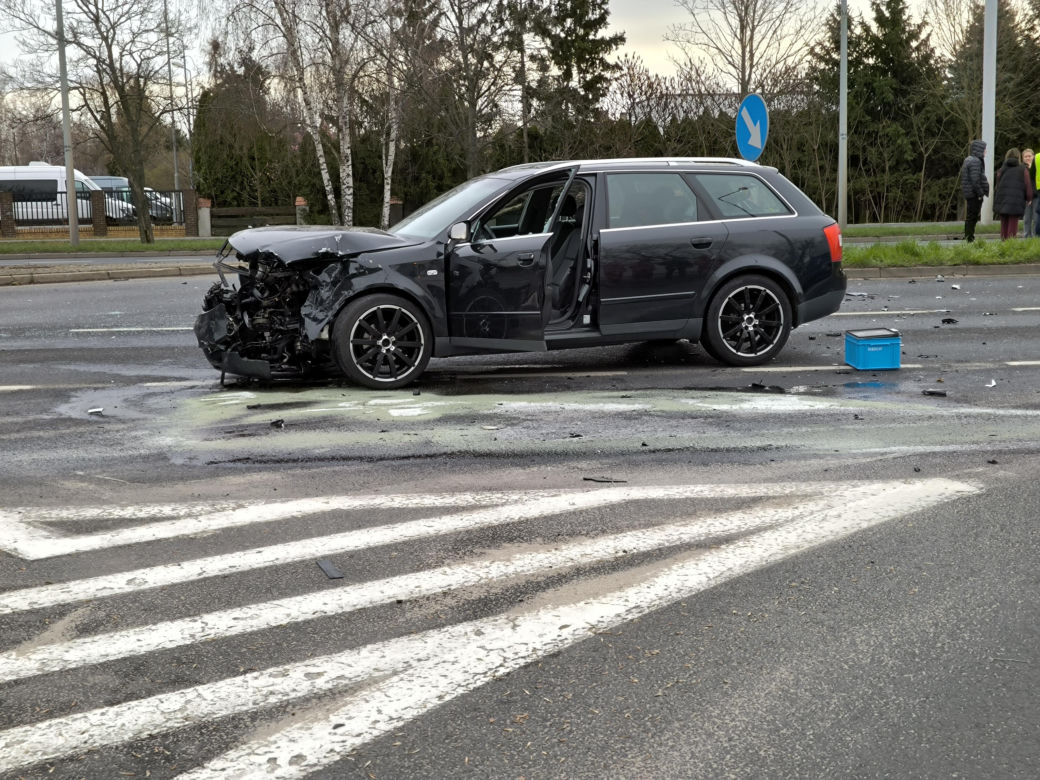 Wypadek na Konstytucji 3 Maja w Lesznie