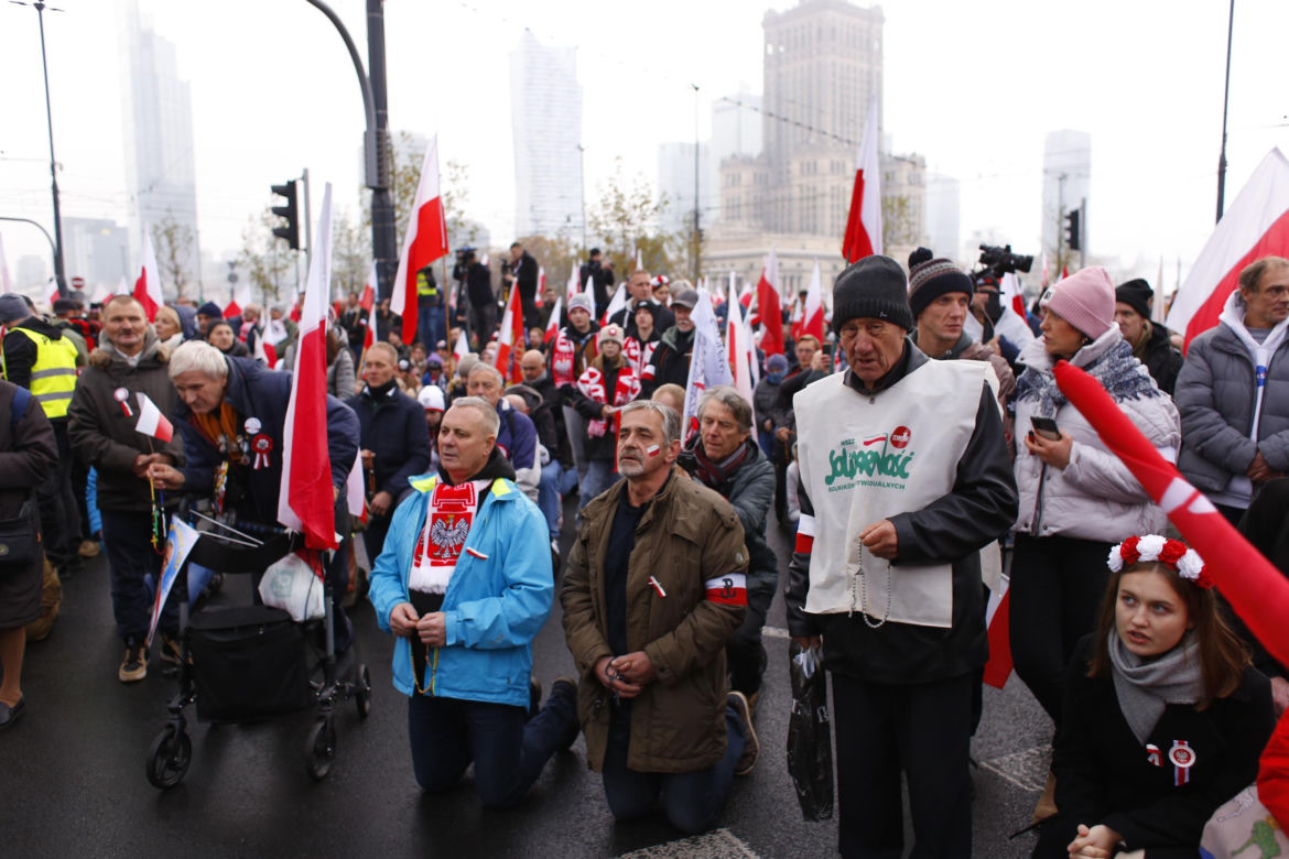 Marsz Niepodległości 2023 Warszawa. ZDJĘCIA. Tak stolica wygląda 11 listopada! GALERIA cz. 2