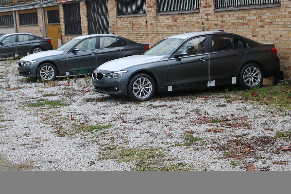 nieoznakowane radiowozy BMW 330i xDrive