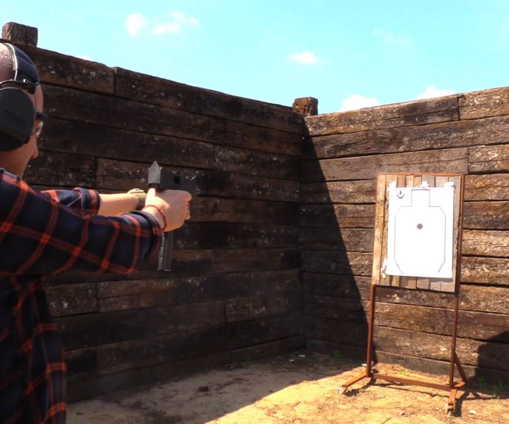 Pistolet maszynowy INGRAM MAC 11