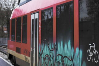 W Niemczech na złom, w Polsce na tory. Szokujące fakty o zdobyczach Polregio