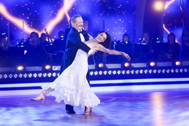 Dawno niewidziany Wiesław Nowobilski pokazał się z Romanowską. Pamiętacie jego pląsy w "Tańcu z Gwiazdami"?