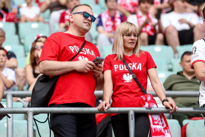 Polska - Ukraina. Tłumy kibiców na trybunach. Znajdź się na zdjęciu!