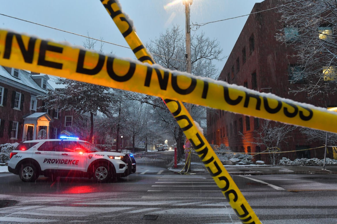 Policja szuka sprawcy strzelaniny na Brown University