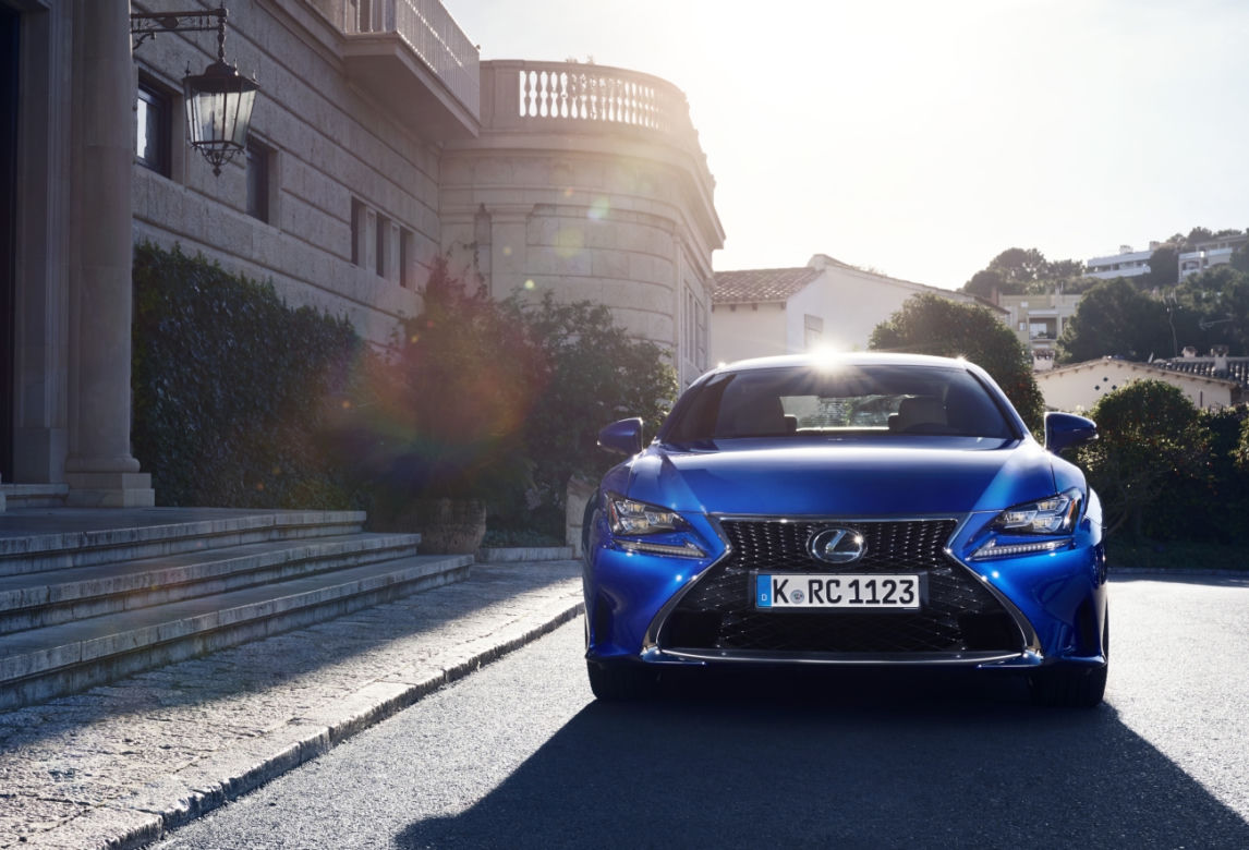 Lexus RC 200t