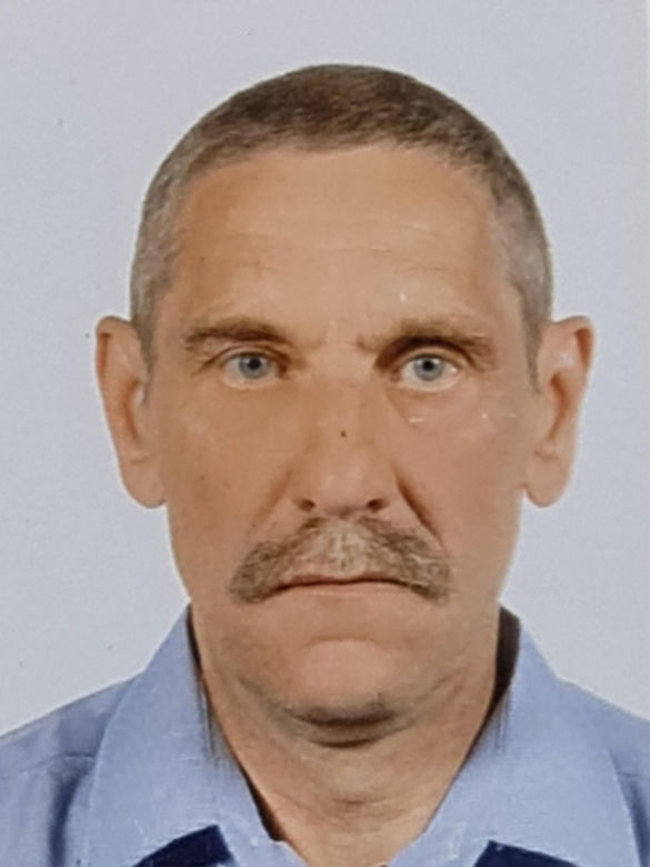 Leżał w kałuży krwi, po której jeździły samochody! Tajemniczy zgon w Gałdowie. "Mam żal, jeśli chodzi o działania policjantów"