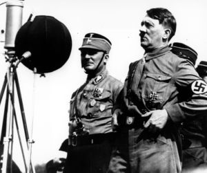 Hitler 