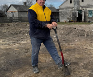 Odbudowa domu w Wyrykach Woli pod Włodawą