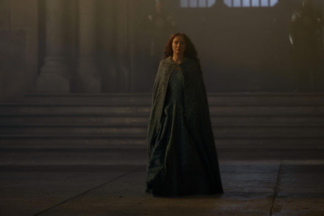 Olivia Cooke jako królowa wdowa Alicent Hightower