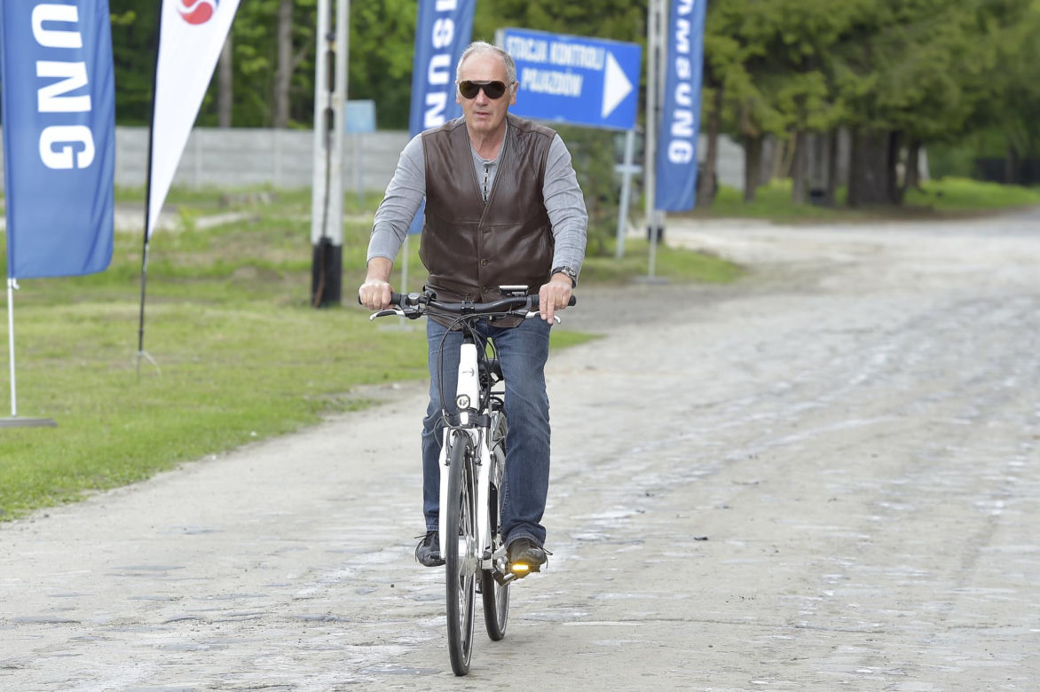 Karol Strasburger skomentował swoją znakomitą formę. Tak dba o ciało! "Tym steruje Pan Bóg"