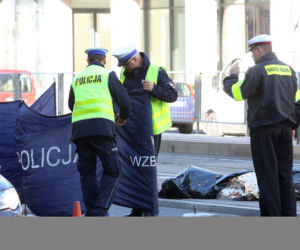Warszawa: Pieszy zginął pod tramwajem (ZDJĘCIA!)