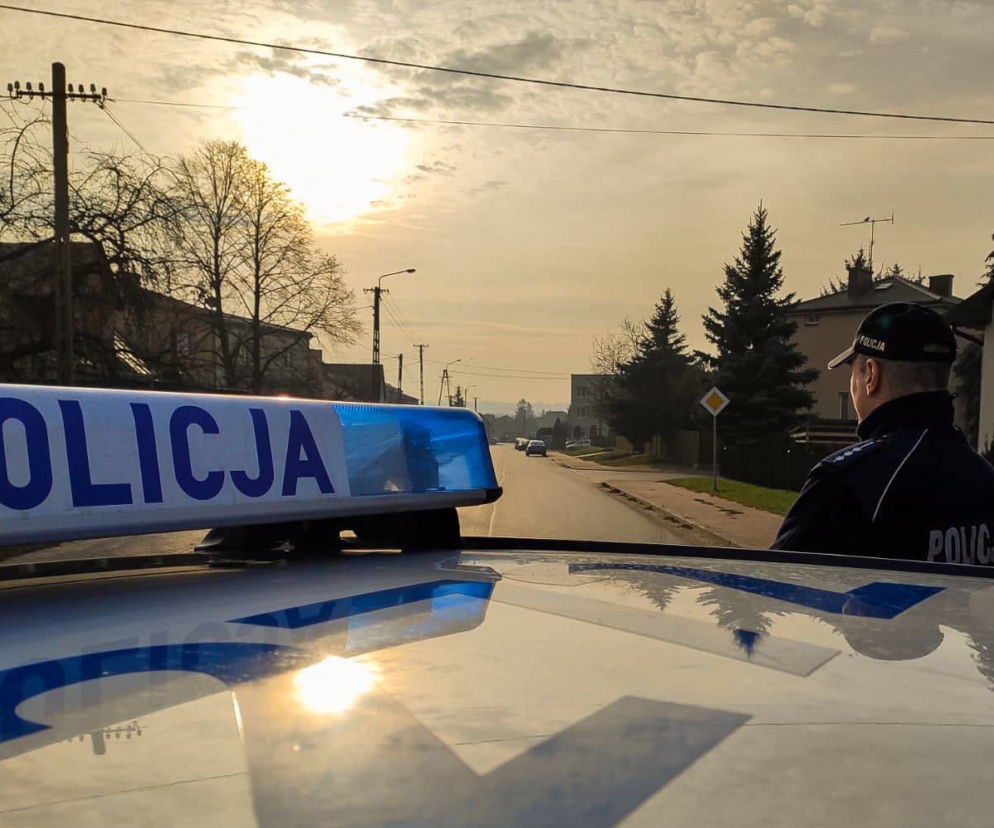 Piątnica. Ewakuacja mieszkańców. Znaleziono niewybuch. Na miejscu są saperzy z Orzysza