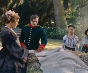 Zniewolona. Aleksiej Kosacz (Ołeksij Jarosławko), jego matka Sofia (Olga Sumska)