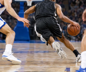 Liga NBA zainaugurowała rozgrywki. Falstart obrońców tytułu i wicemistrzów