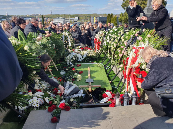 Poseł Łukasz Litewka spoczął w honorowym miejscu