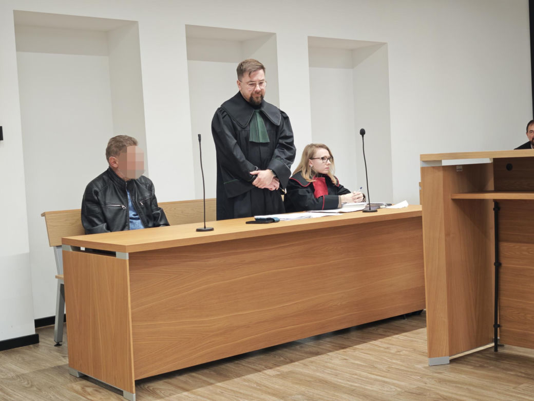 Mówił, że ręce mu śmierdzą krwią, obsesyjnie je mył. W szyi pani Zuzanny tkwił nóż