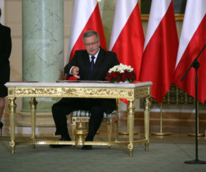 Bronisław Komorowski. Maturę zdałem na tróję bo pomogły nauczycielki