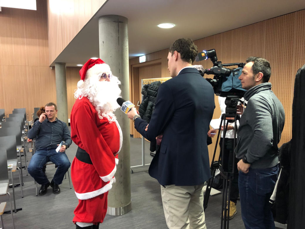 Święty Mikołaj kontra Gwiazdor!
