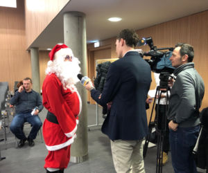 Święty Mikołaj kontra Gwiazdor!