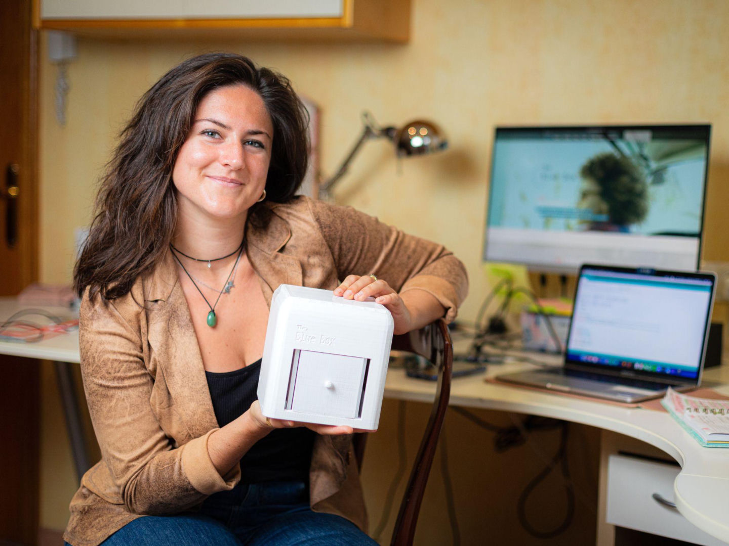 International 2020 JDA winner Judit Giro Benet with her Blue Box invention