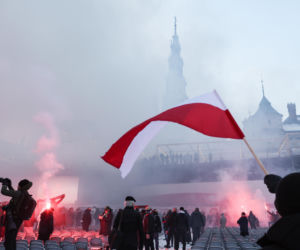Prezydent na Jasnej Górze wśród kibiców. Podziękował za obronę  hasła „Bóg, Honor, Ojczyzna”