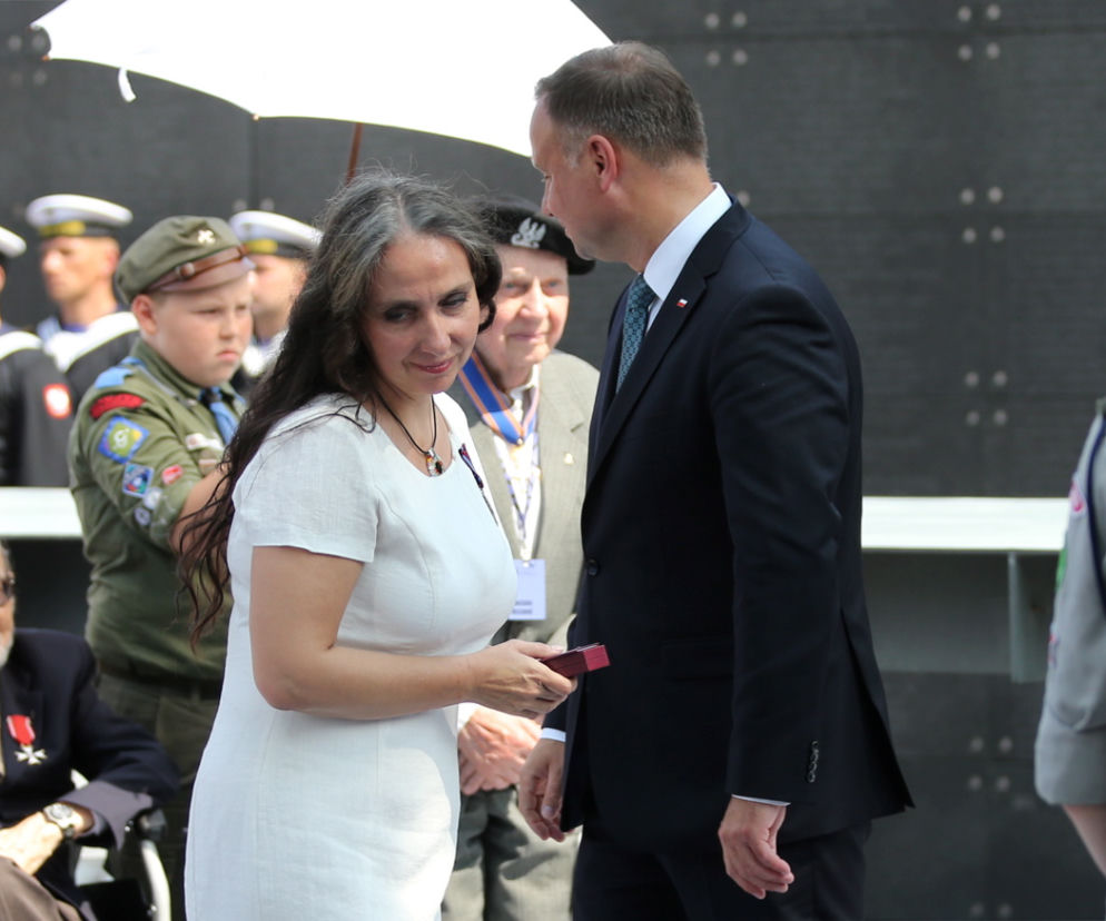 Prezydent odznaczył dziennikarke Super Expressu