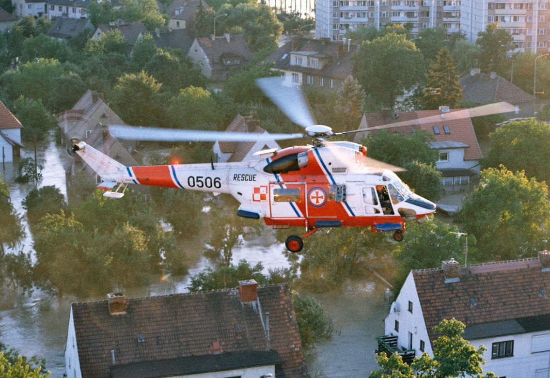 Powódź w Opolu. Powódź Tysiąclecia w 1997 r. [ARCHIWALNE ZDJĘCIA]